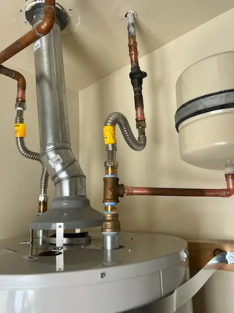 Water heater installation and plumbing repair in Brickell Key